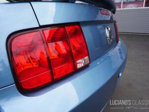 Bild 26/63 von Ford Mustang GT (2005)