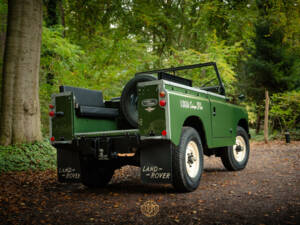 Immagine 7/50 di Land Rover 88 (1962)