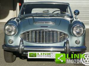 Image 6/10 of Austin-Healey 100&#x2F;6 (BN4) (1958)