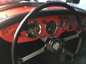 Image 4/4 de MG MGA 1500 (1959)