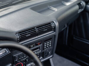 Image 22/50 de BMW M3 (1989)