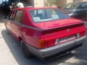 Image 3/26 de Alfa Romeo 75 1.8 (1991)