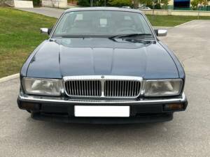 Afbeelding 3/7 van Daimler XJ 6 4.0 (1989)