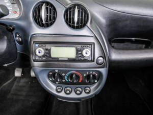 Image 23/50 of Ford Streetka (2004)