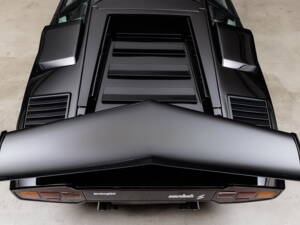 Image 40/50 of Lamborghini Countach LP 400 S (1982)