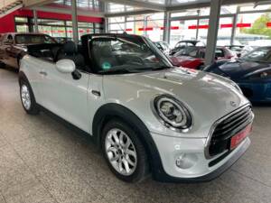 Image 5/19 of Mini Cooper (2019)