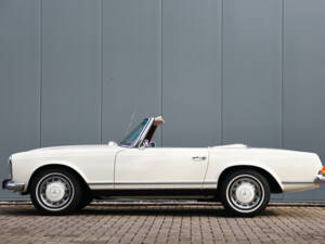 Imagen 23/56 de Mercedes-Benz 280 SL (1969)