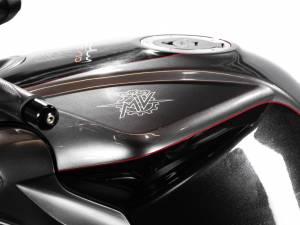 Image 8/32 of MV Agusta DUMMY (2005)