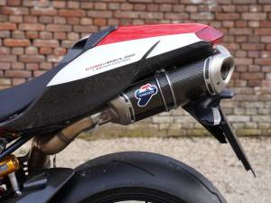 Immagine 35/47 di Ducati DUMMY (2009)