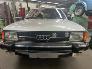 Image 6/10 of Audi 100 5E (1978)