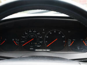 Bild 38/47 von Porsche 968 (1992)