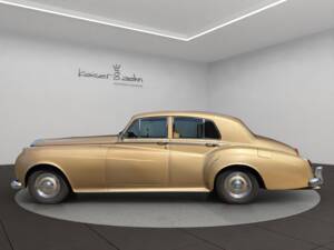 Image 2/26 of Rolls-Royce Silver Cloud II (1961)