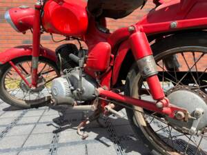 Immagine 13/19 di Ducati DUMMY (1953)