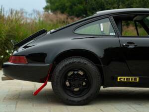 Imagen 37/50 de Porsche 911 Carrera 3.2 (1986)