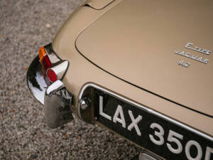Bild 26/50 von Jaguar E-Type 4.2 (1965)