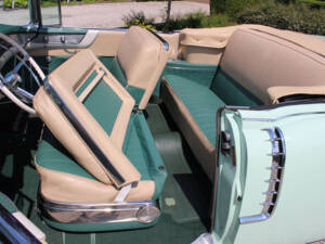 Immagine 25/40 di Cadillac 62 Convertible (1956)