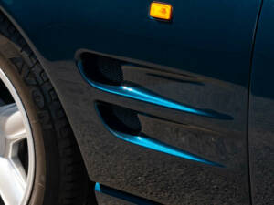 Image 22/50 of Aston Martin Virage Volante (1993)