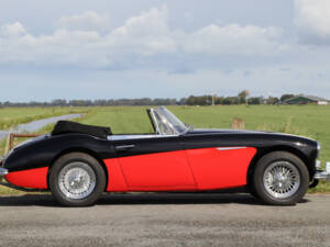 Immagine 4/42 di Austin-Healey 3000 Mk II (BJ7) (1963)