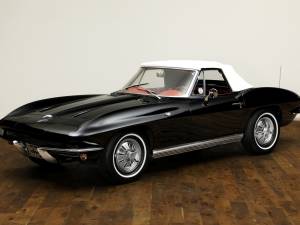 Image 24/25 of Chevrolet Corvette Sting Ray Convertible (1964)