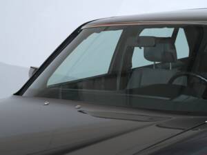 Image 13/52 of Mercedes-Benz 560 SEL (1988)