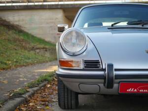 Bild 30/35 von Porsche 911 2.2 T (1970)