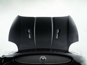 Image 12/33 of Jaguar XKR (2008)