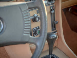 Bild 6/7 von Mercedes-Benz 280 SLC (1975)