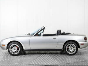 Image 9/50 of Mazda MX-5 1.6 (1990)