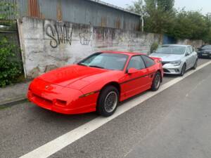 Image 19/55 of Pontiac Fiero GT (1988)