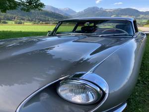 Imagen 2/28 de Jaguar E-Type (2+2) (1968)