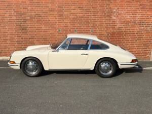 Image 5/23 of Porsche 911 2.0 (1964)