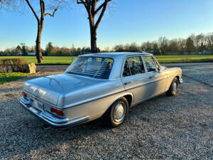 Image 7/20 of Mercedes-Benz 280 SE (1972)