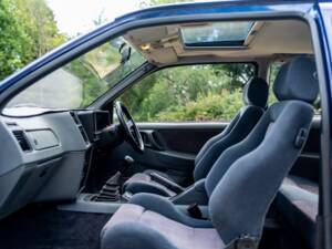 Immagine 16/26 di Ford Sierra Cosworth (1986)
