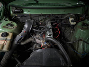 Bild 77/98 von Volvo 244 DL (1975)