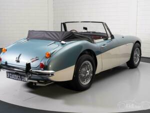 Immagine 4/19 di Austin-Healey 3000 Mk III (BJ8) (1966)