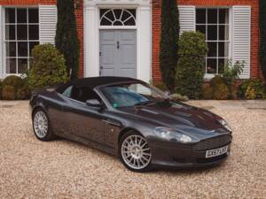 Afbeelding 8/21 van Aston Martin DB 9 Volante (2007)