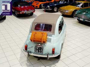 Image 7/44 of FIAT 500 D (1965)