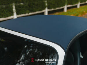 Image 11/50 of Porsche 911 Carrera 4S (2007)