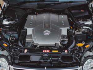 Image 7/8 of Mercedes-Benz C 55 AMG (2005)