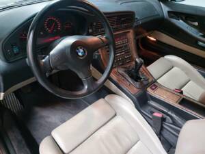 Bild 9/15 von BMW 850CSi (1994)