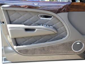 Bild 19/36 von Bentley Mulsanne Speed (2015)