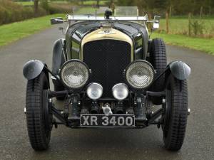 Image 22/50 of Bentley 3 1&#x2F;2 Liter (1924)