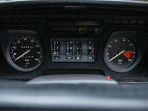 Image 21/33 of Jaguar XJ-S 3.6 (1991)