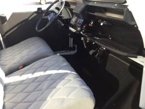 Image 16/19 of Citroën 2 CV 6 (1987)