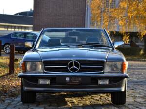 Image 6/36 of Mercedes-Benz 300 SL (1987)