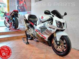Imagen 1/41 de Honda DUMMY (2004)