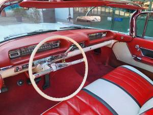 Image 29/44 of Oldsmobile 98 Convertible (1959)