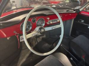 Immagine 22/29 di Volkswagen Karmann Ghia 1200 (1965)