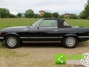 Image 2/10 of Mercedes-Benz 350 SL (1979)