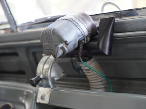 Bild 69/79 von Land Rover 88 (1963)